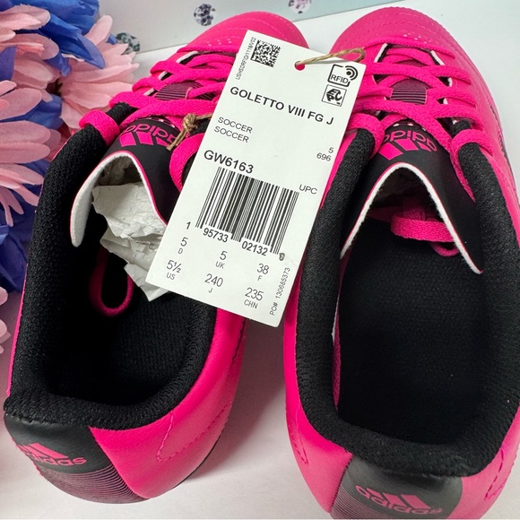 ⚽️ SALE ADIDAS PINK SOCCER CLEATS - Picture 7 of 9